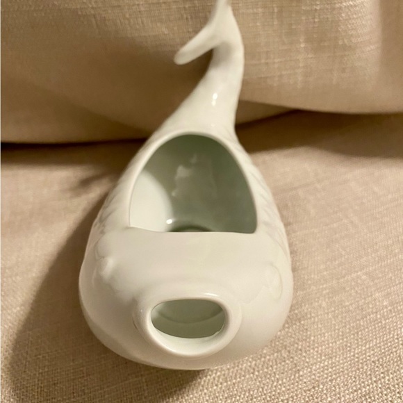 Vintage DANSK China (France) - White FISH SHAPE SAUCE GRAVY BOAT PITCHER - MINT - Picture 7 of 10